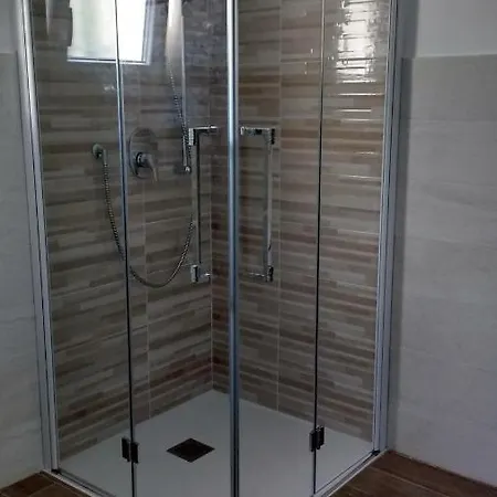 La Vie Est Belle 3* Finale Ligure