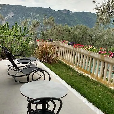 Frühstückspension La Vie Est Belle Finale Ligure