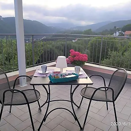 B&B La Vie Est Belle 피날레리구레